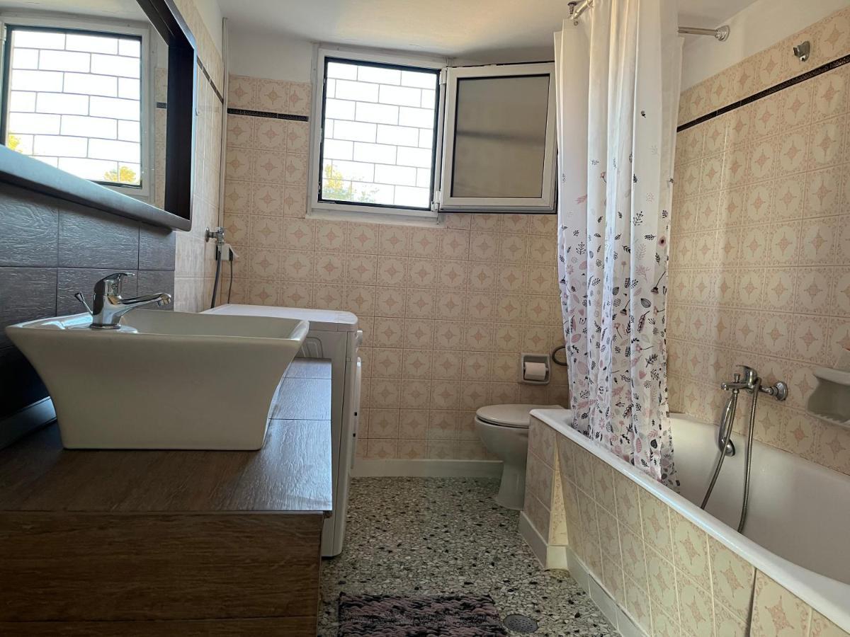 Athens Riviera: 2 Bed / 3' Walk From The Beach Agia Marina  Extérieur photo